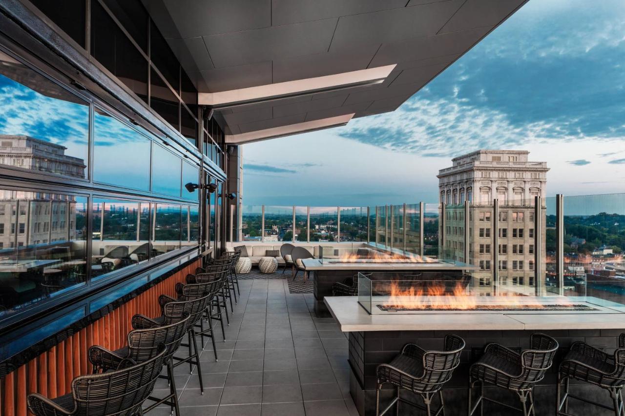 Lancaster Marriott At Penn Square Hotel Exterior foto